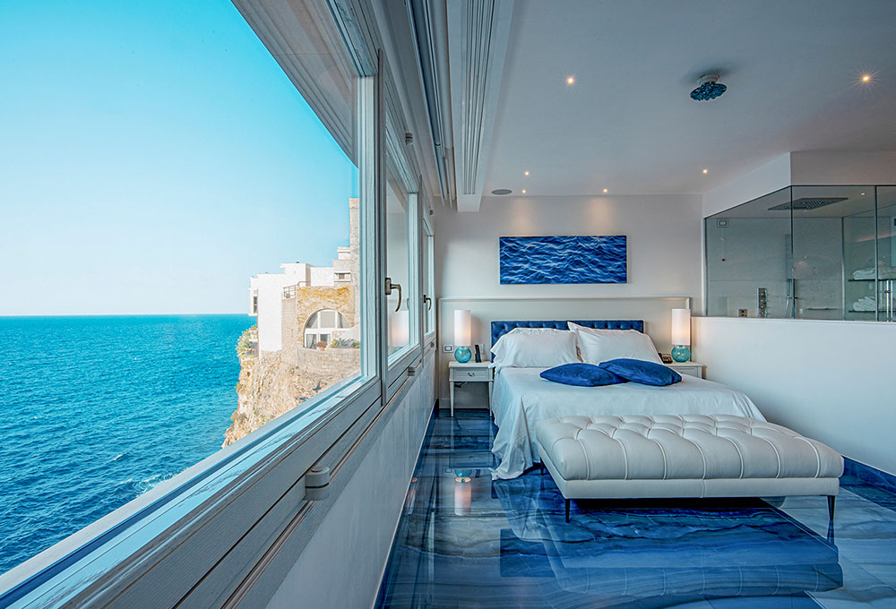 Suite sea view Grotta Palazzese