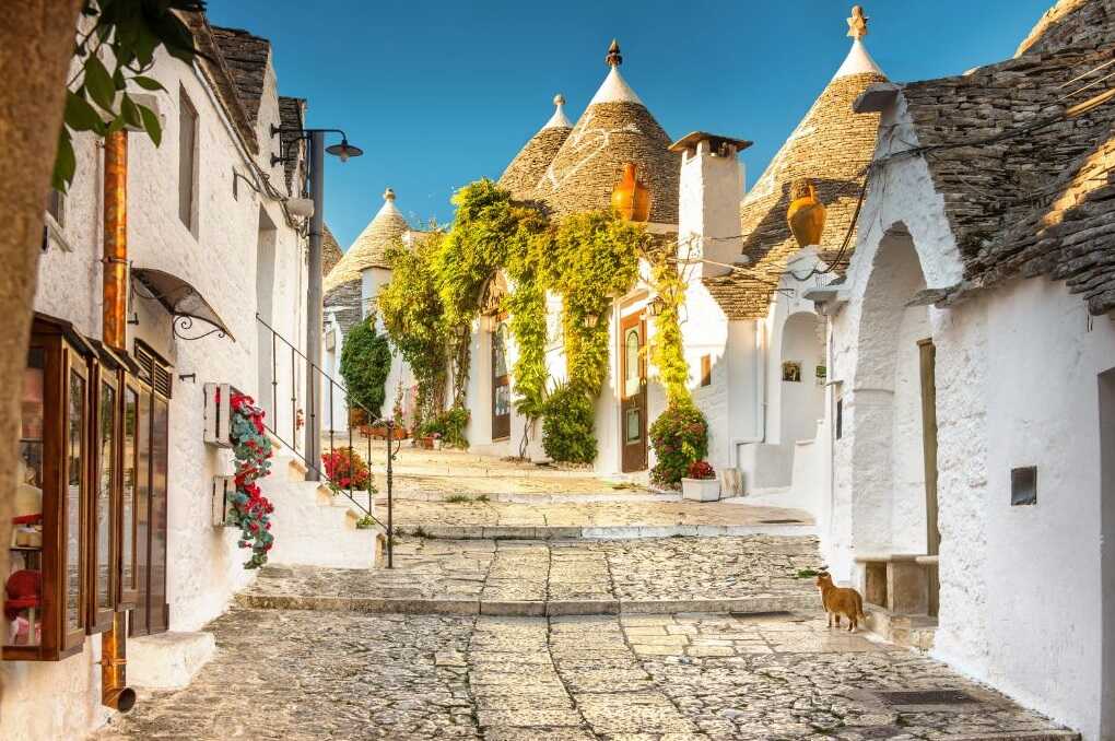 Alberobello ©nicholasmoulds via Canva