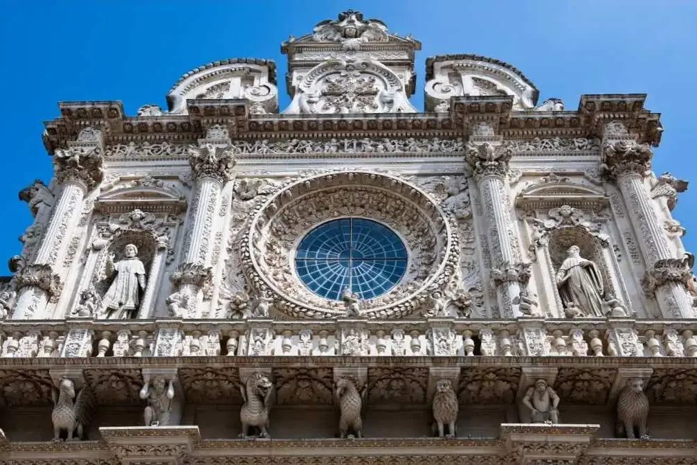 Basiliek van Santa Croce in Lecce ©Gim42 via Canva